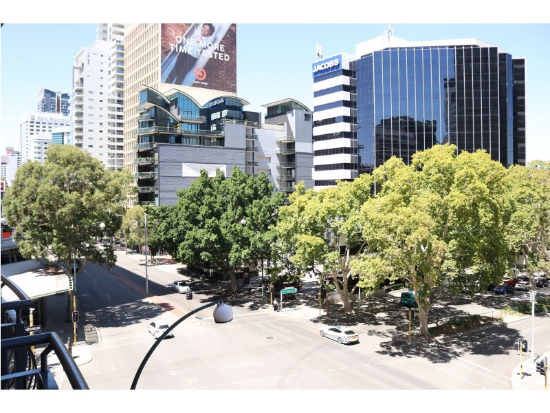 401/2 St Georges Tce, Perth WA 6000
