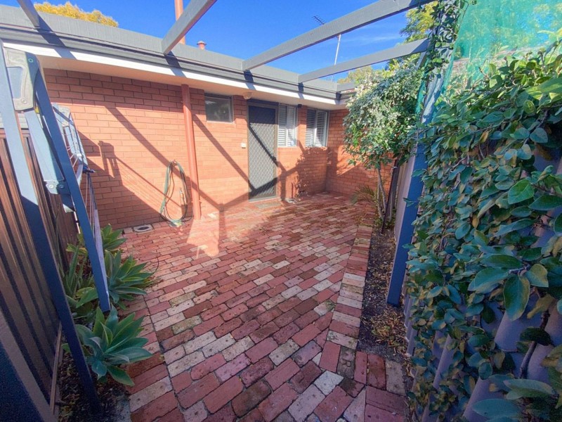 2/28 Park St, Como WA 6152