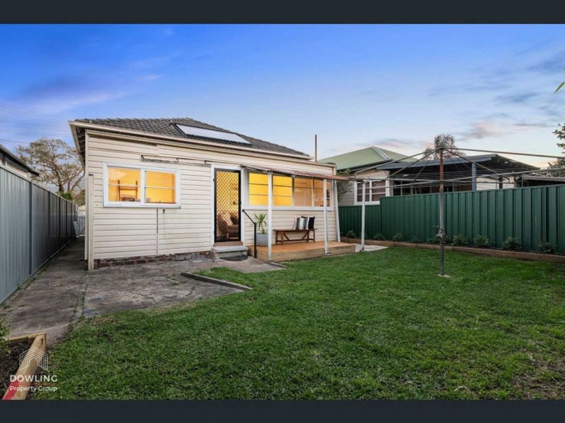 28 Wilkinson St, Mayfield NSW 2304
