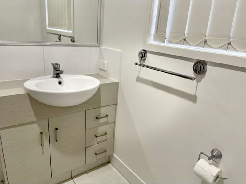 5 Calandra St, Redbank Plains QLD 4301