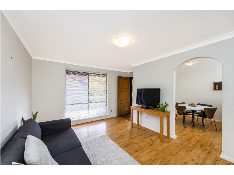 2/10 Hammad St, Palmyra WA 6157