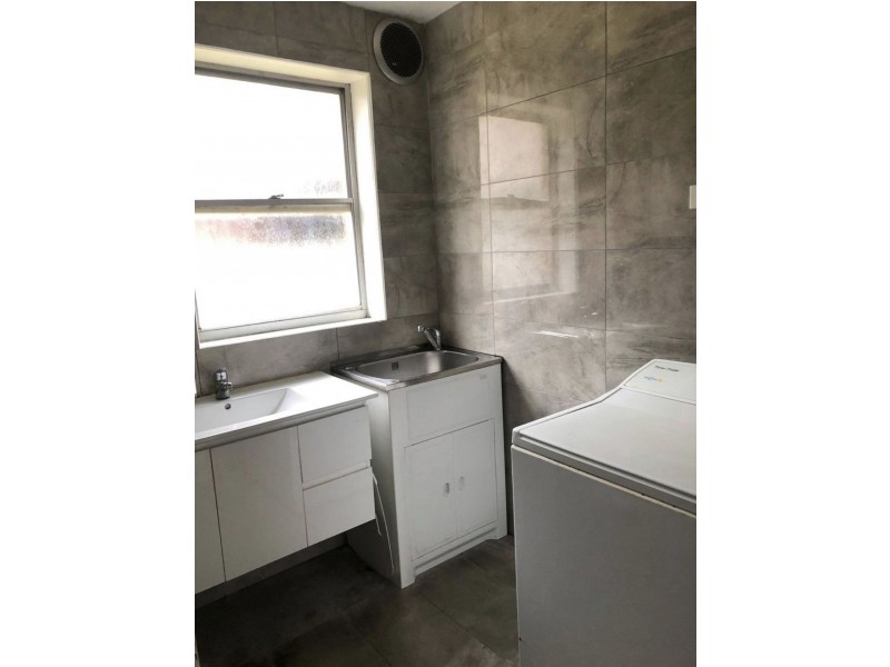 3/58 Cleeland St, Dandenong VIC 3175