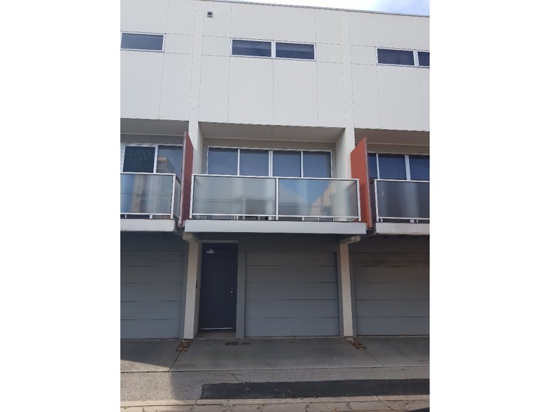 34 Surflen St, Adelaide SA 5000