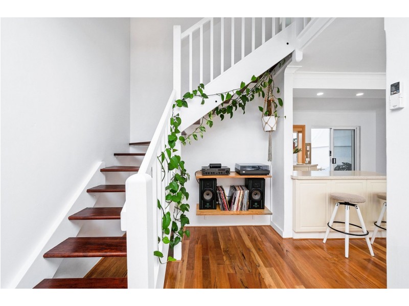 8/27 Osborne Rd, East Fremantle WA 6158