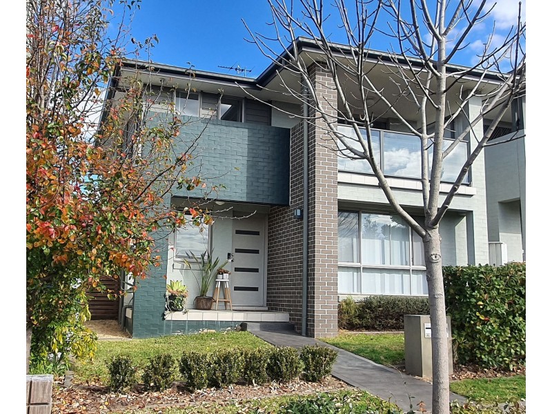 91 Stonecutters Dr, Colebee NSW 2761