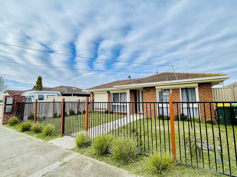 1/135 Quinn St, Deer Park VIC 3023