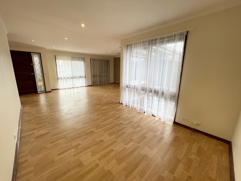 1/135 Quinn St, Deer Park VIC 3023