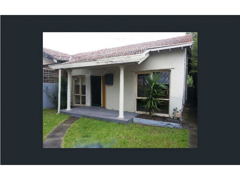 132 Glen Huntly Rd, Elwood VIC 3184