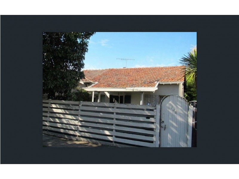 132 Glen Huntly Rd, Elwood VIC 3184