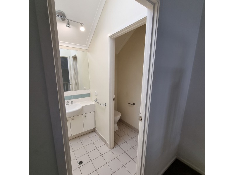 3/96 Dodds St, Southbank VIC 3006