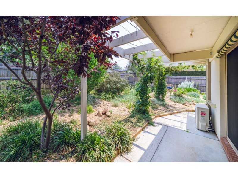 15B Glover St, Lyneham ACT 2602