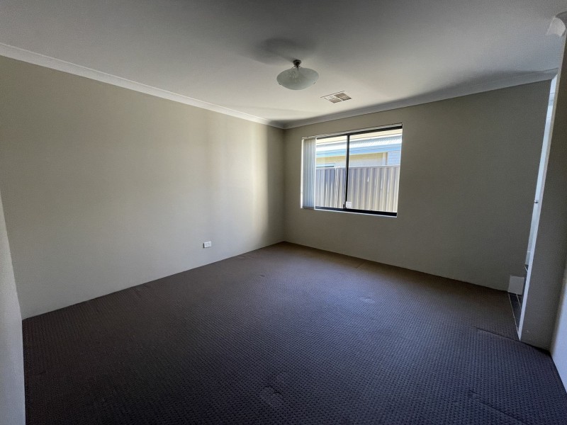 12 Jutland Way, The Vines WA 6069