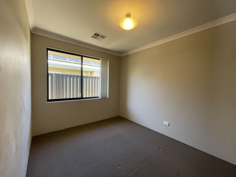 12 Jutland Way, The Vines WA 6069