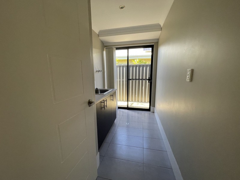 12 Jutland Way, The Vines WA 6069