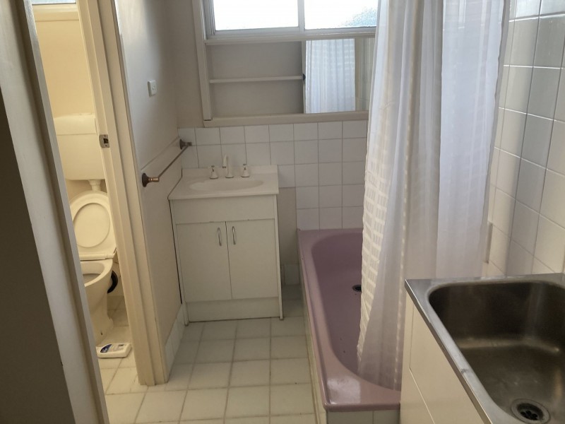 6/138 West Fyans St, Newtown VIC 3220