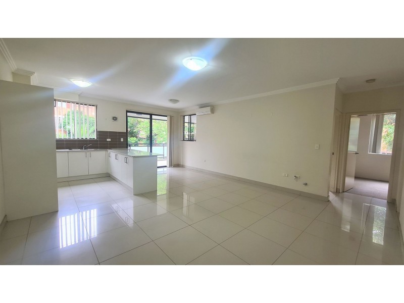 4/1-3 Oxford St, Merrylands NSW 2160