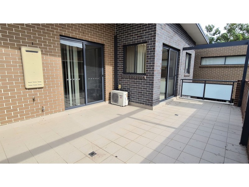 4/1-3 Oxford St, Merrylands NSW 2160