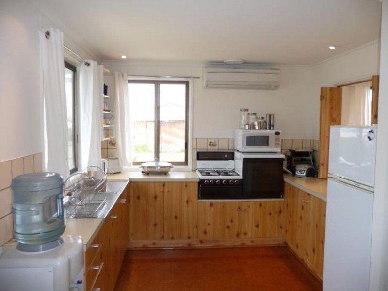 1 Hewett St, Middleton SA 5213