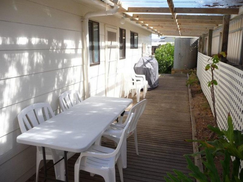 1 Hewett St, Middleton SA 5213
