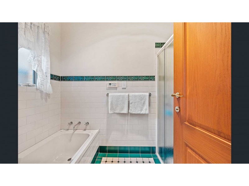 116 Crozier Ave, Newton SA 5074