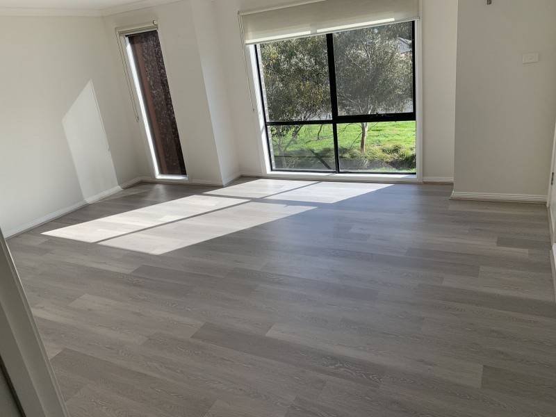 12 Mallard Mews, South Morang VIC 3752