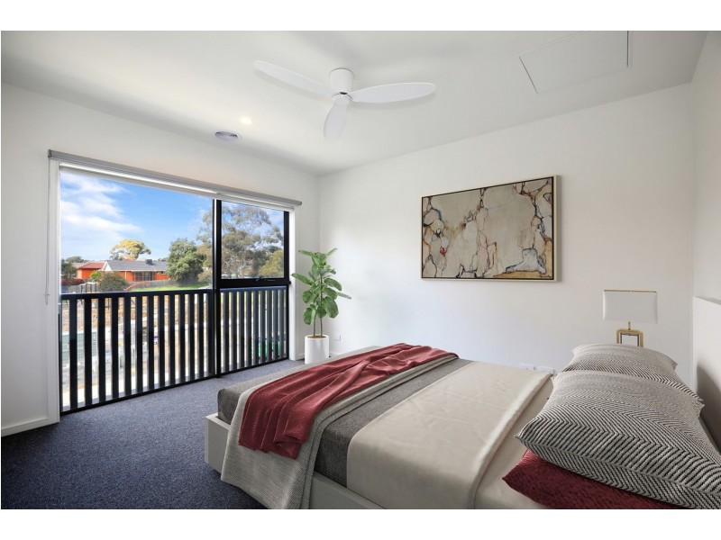 38 Rustic Ave, Burwood East VIC 3151