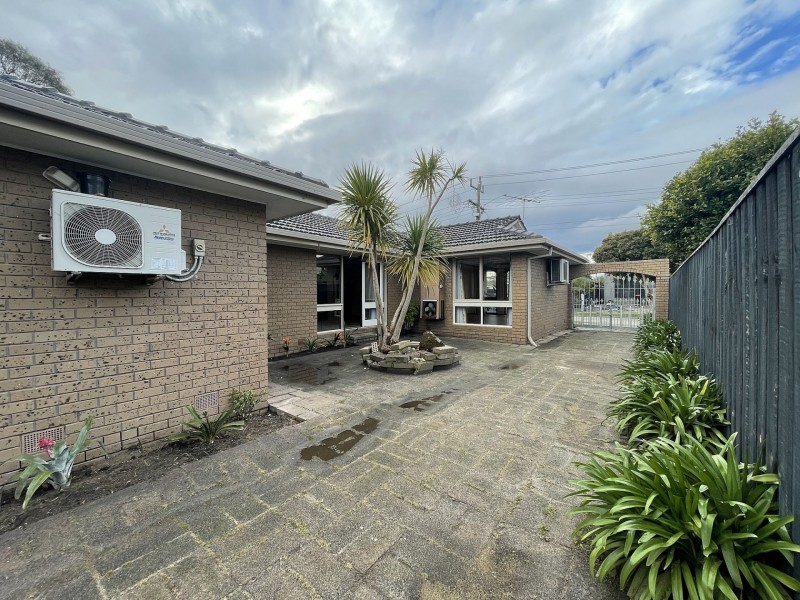 58 Albany Cres, Aspendale VIC 3195