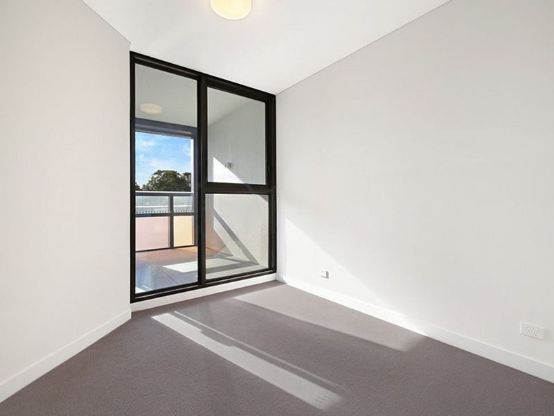 210/6 Ebsworth St, Zetland NSW 2017