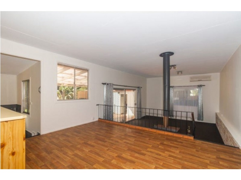 55 Kings Rd, Russell Island QLD 4184