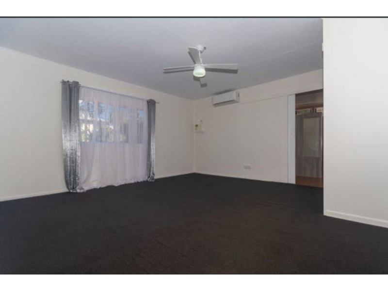 55 Kings Rd, Russell Island QLD 4184