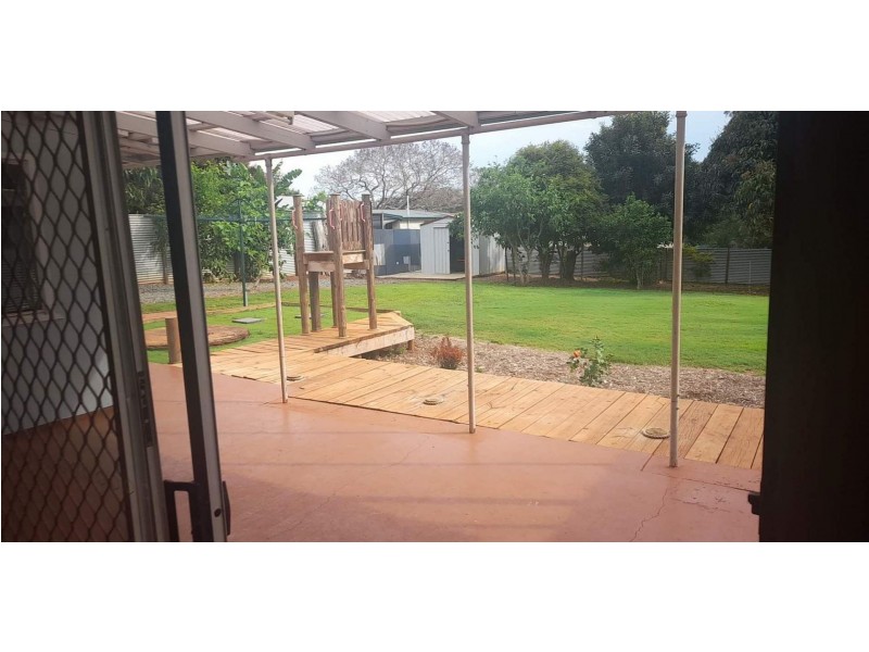 55 Kings Rd, Russell Island QLD 4184