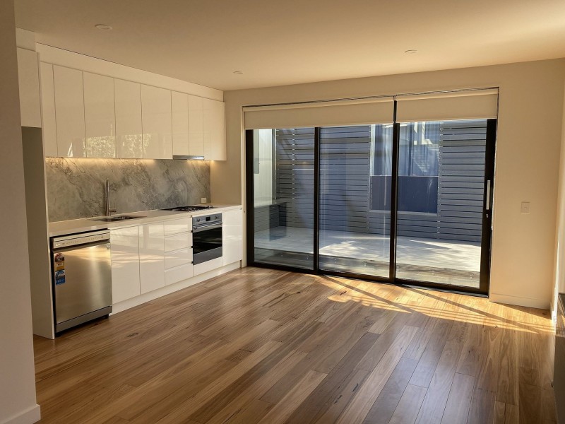 12 Youngs Lane, North Melbourne VIC 3051