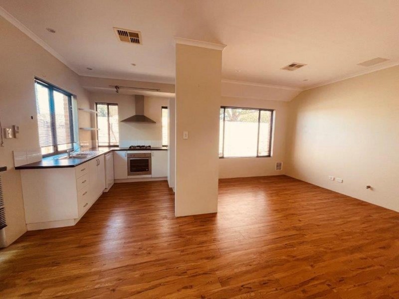 71A Arkana Rd, Westminster WA 6061