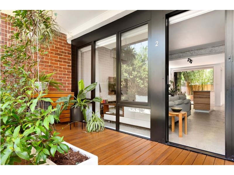 2/13 Cassels Rd, Brunswick VIC 3056
