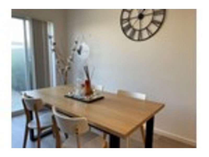 8 Darbyshire Pde, Alkimos WA 6038