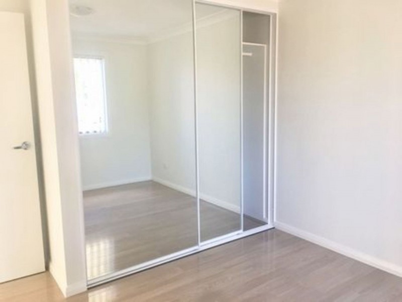 225A Cornelia Rd, Toongabbie NSW 2146