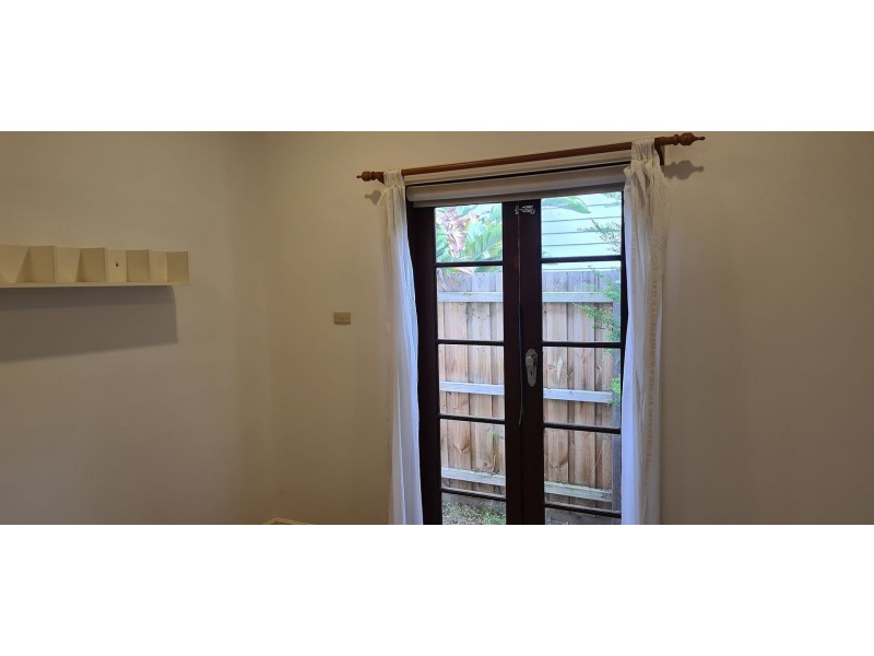 28 Lees St, Mckinnon VIC 3204