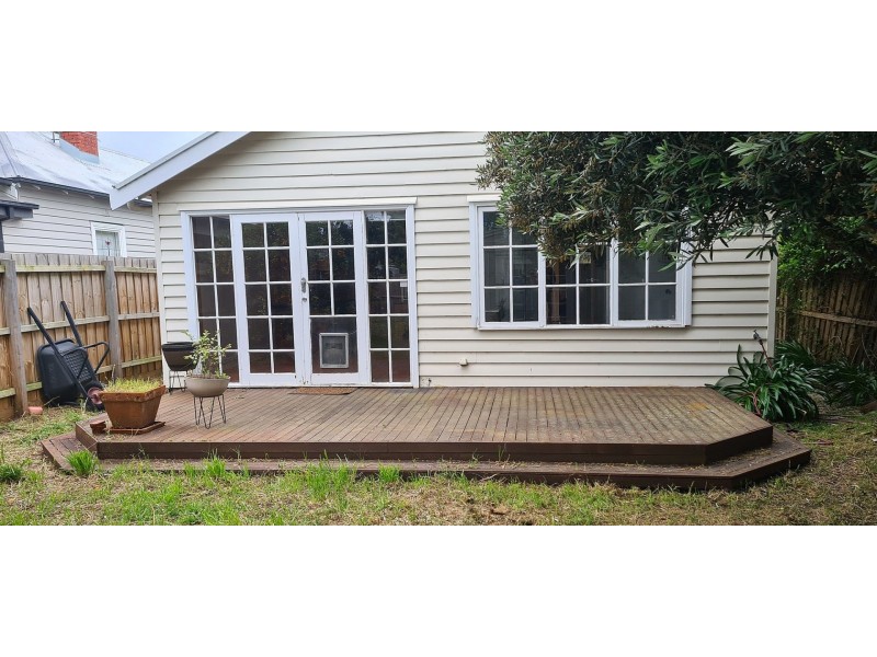 28 Lees St, Mckinnon VIC 3204