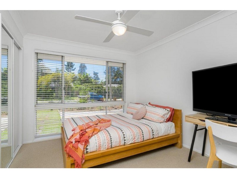 97 Balemo Dr, Ocean Shores NSW 2483