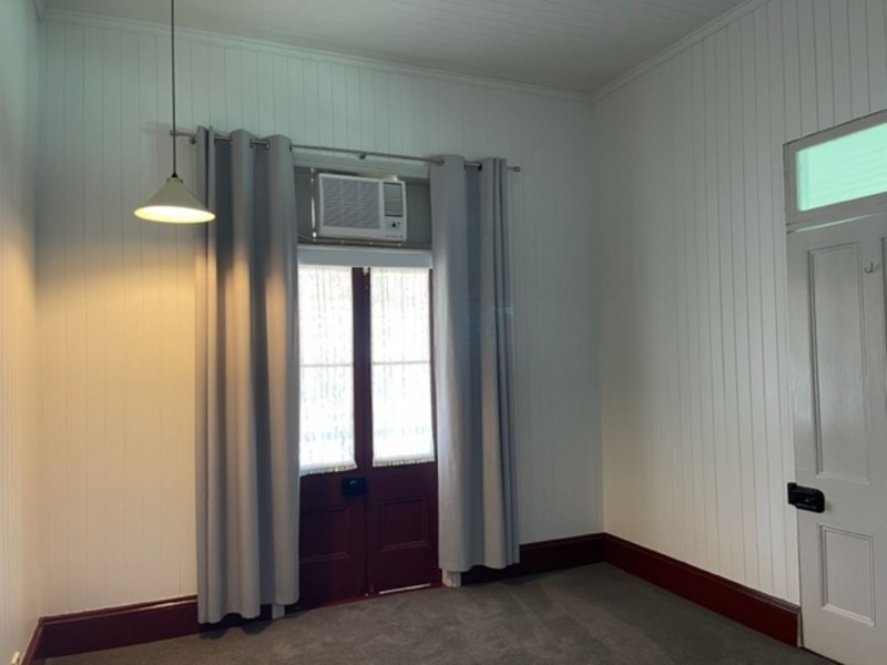 27 Bowley St, Hendra QLD 4011