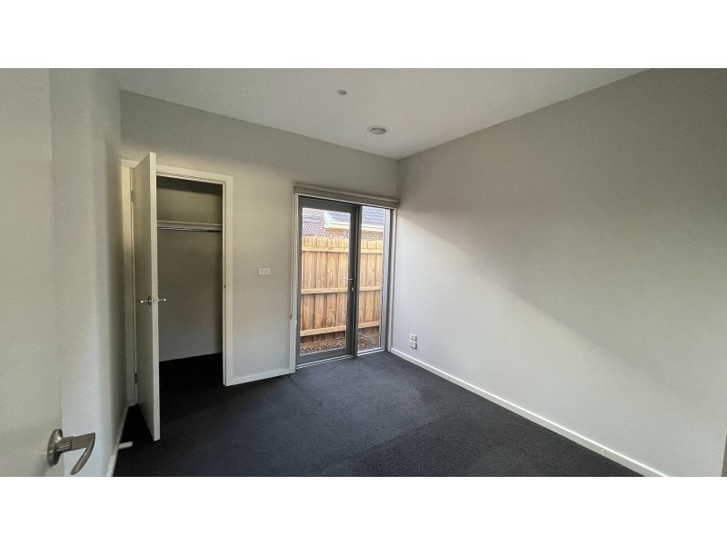 15E Rockbank Rd, Ardeer VIC 3022