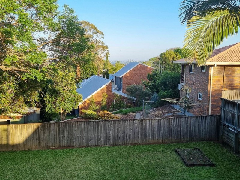 188 Manly Rd, Manly West QLD 4179