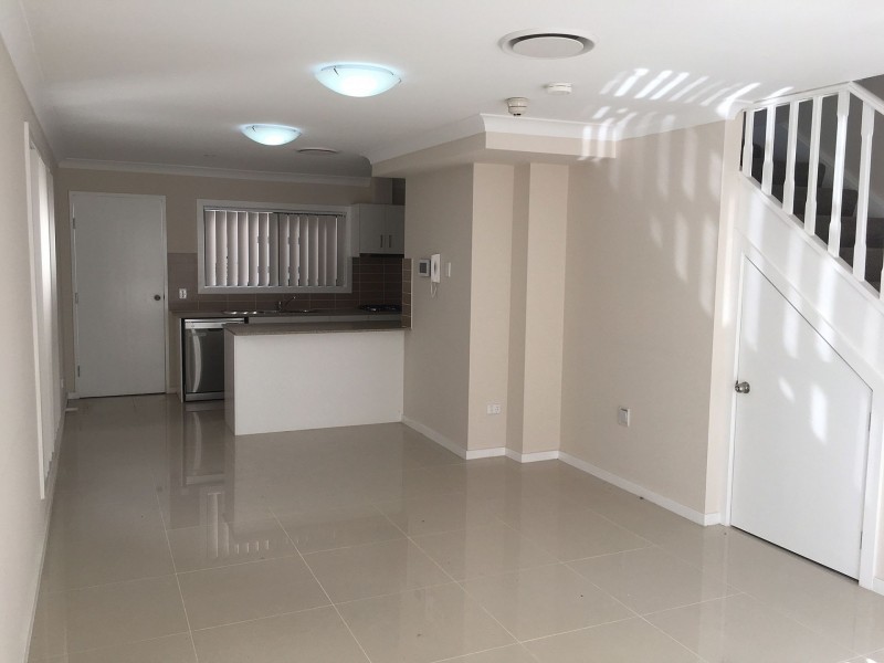 2/3 Nariel St, St Marys NSW 2760