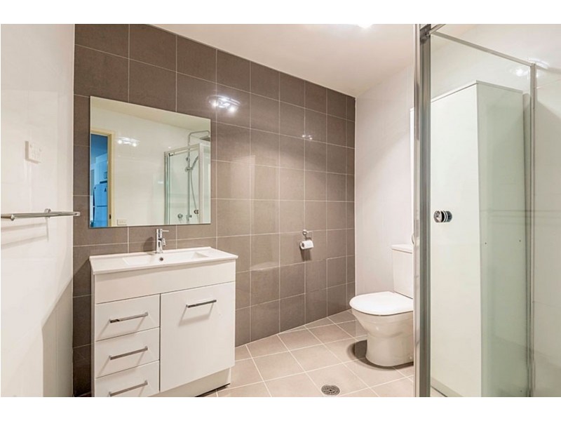 60/39 Jerrabomberra Ave, Narrabundah ACT 2604