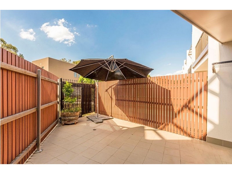 60/39 Jerrabomberra Ave, Narrabundah ACT 2604