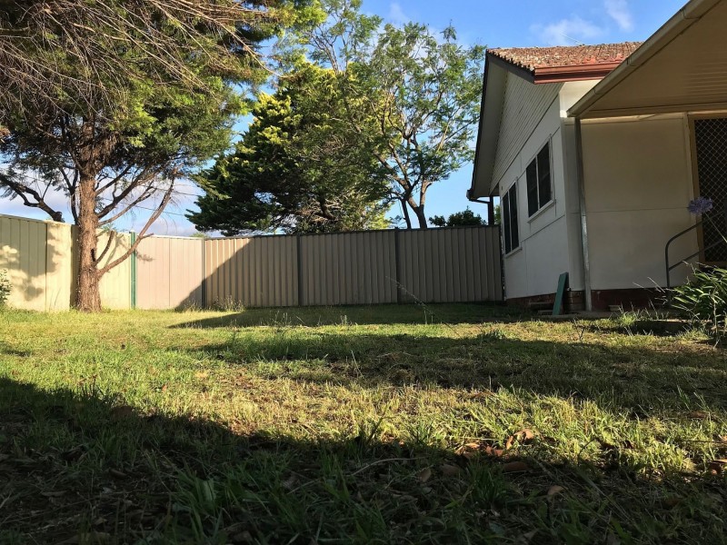 49 Bradbury Ave, Bradbury NSW 2560