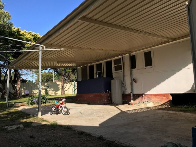 49 Bradbury Ave, Bradbury NSW 2560