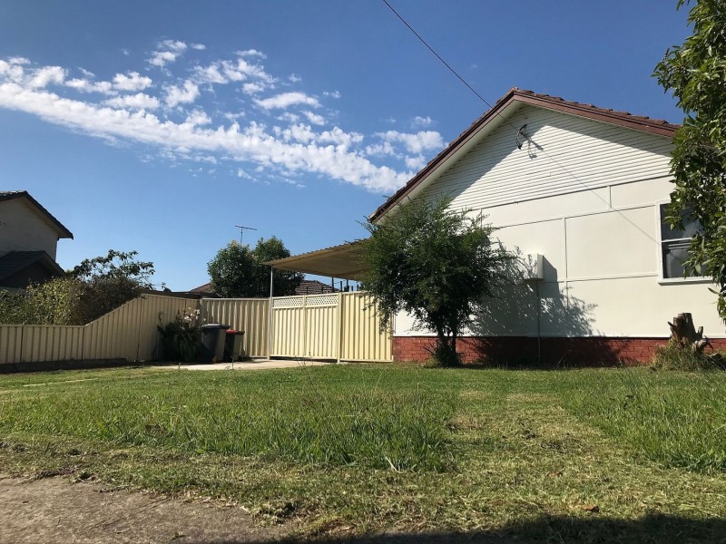 49 Bradbury Ave, Bradbury NSW 2560