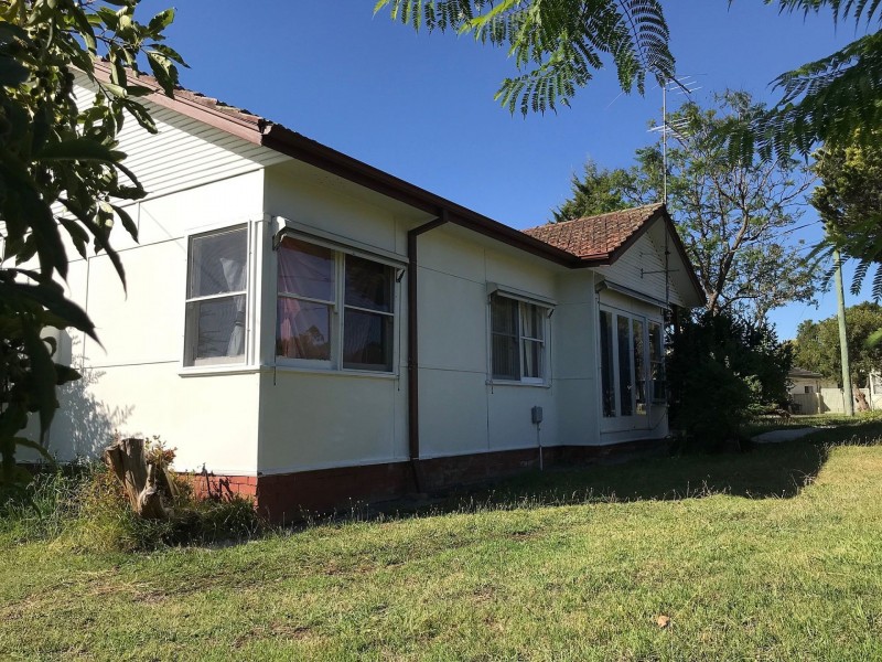 49 Bradbury Ave, Bradbury NSW 2560