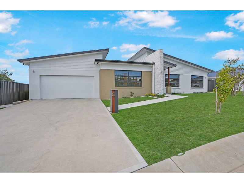 4 Grimston Cct, Goulburn NSW 2580